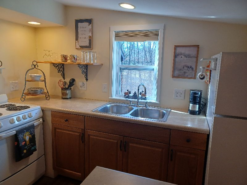 Garage apt in the Berkshires - Photo 3