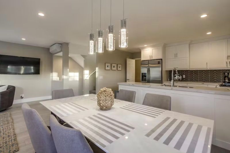 Modern Beach/Bay Beauty - Photo 6