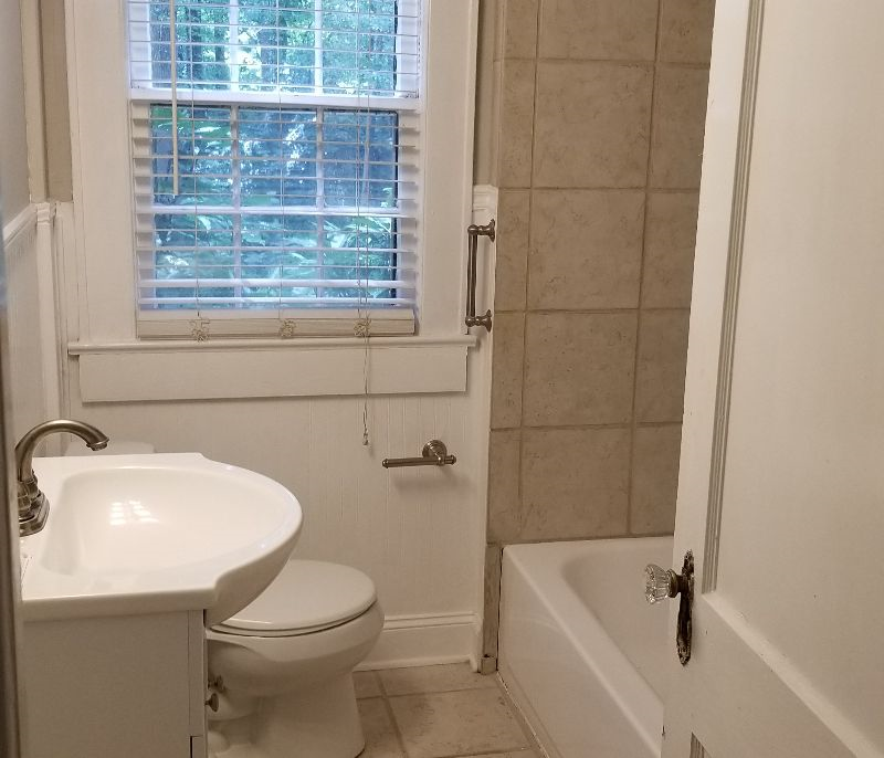 City of Decatur Triplex 2br 1 ba - Photo 9