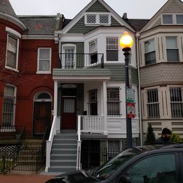 Beautiful One Bedroom in Central Location - Photo 5