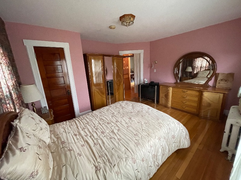 $1,450/Room - Furnished Shared Housing in Port Chester | Grad Students, Interns & Medical Profession - Photo 2