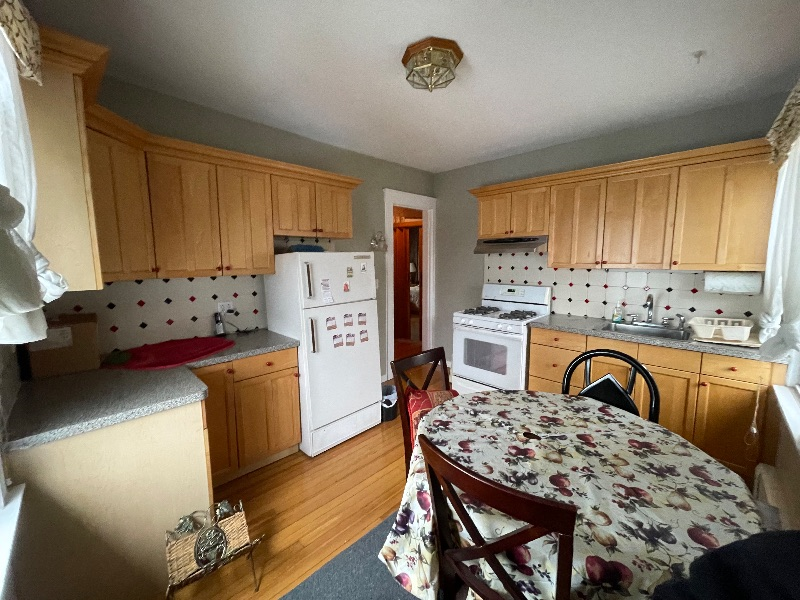 $1,450/Room - Furnished Shared Housing in Port Chester | Grad Students, Interns & Medical Profession - Photo 4