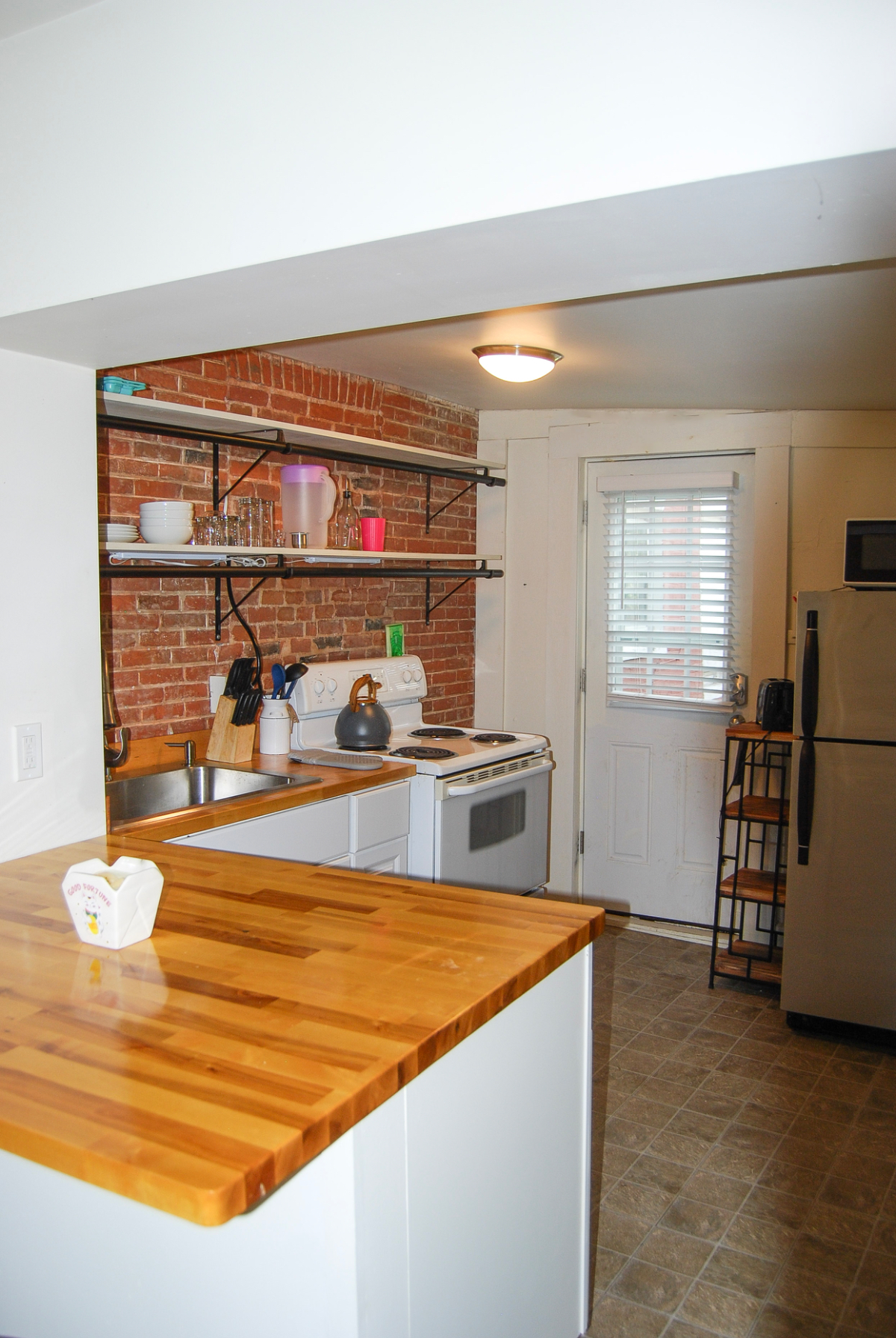 79 North Winooski Ave - Photo 1