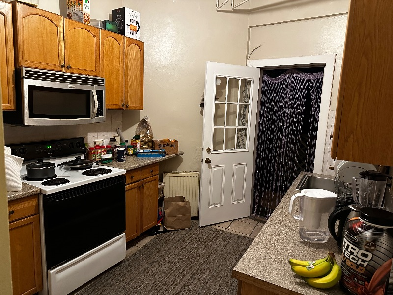 Private Room in the Heart of Downtown Albany - Photo 11