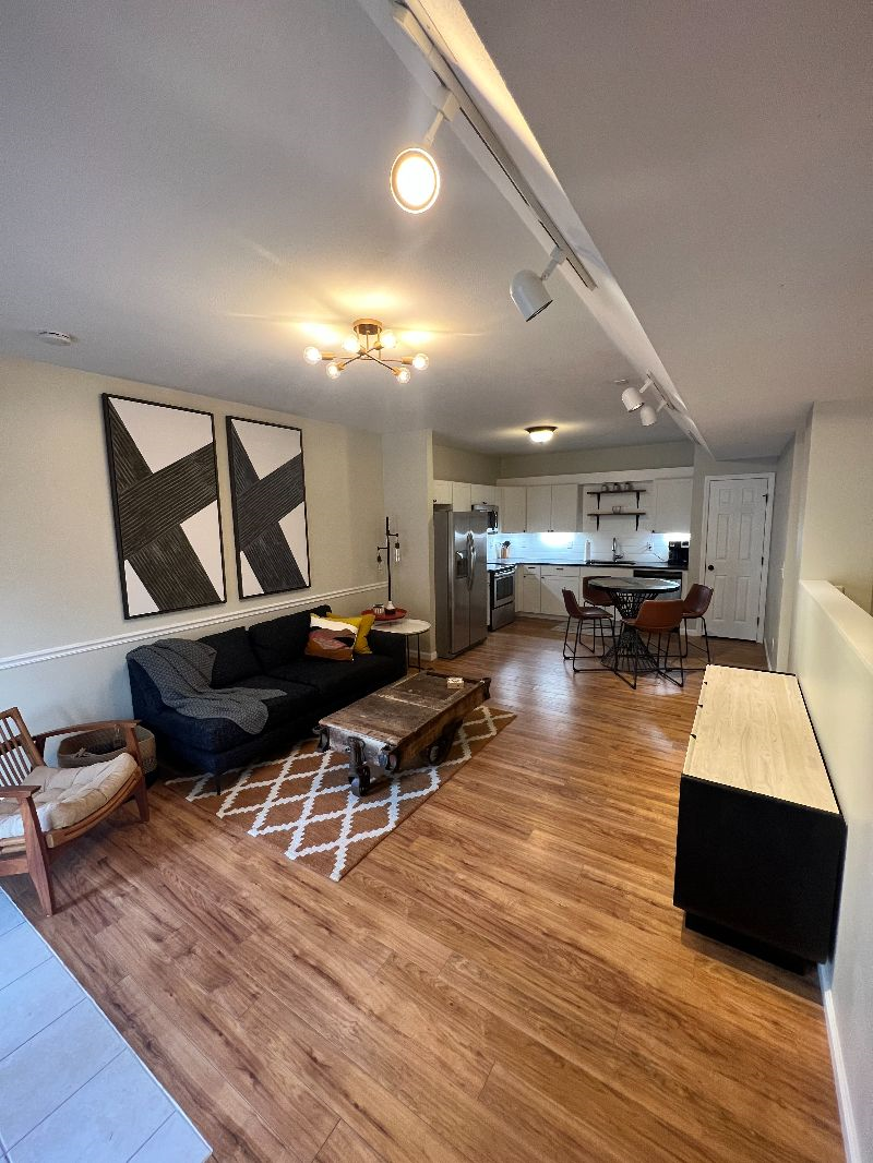 Relax in a peaceful, serene atmosphere at Candler Studio Apartment. - Photo 8