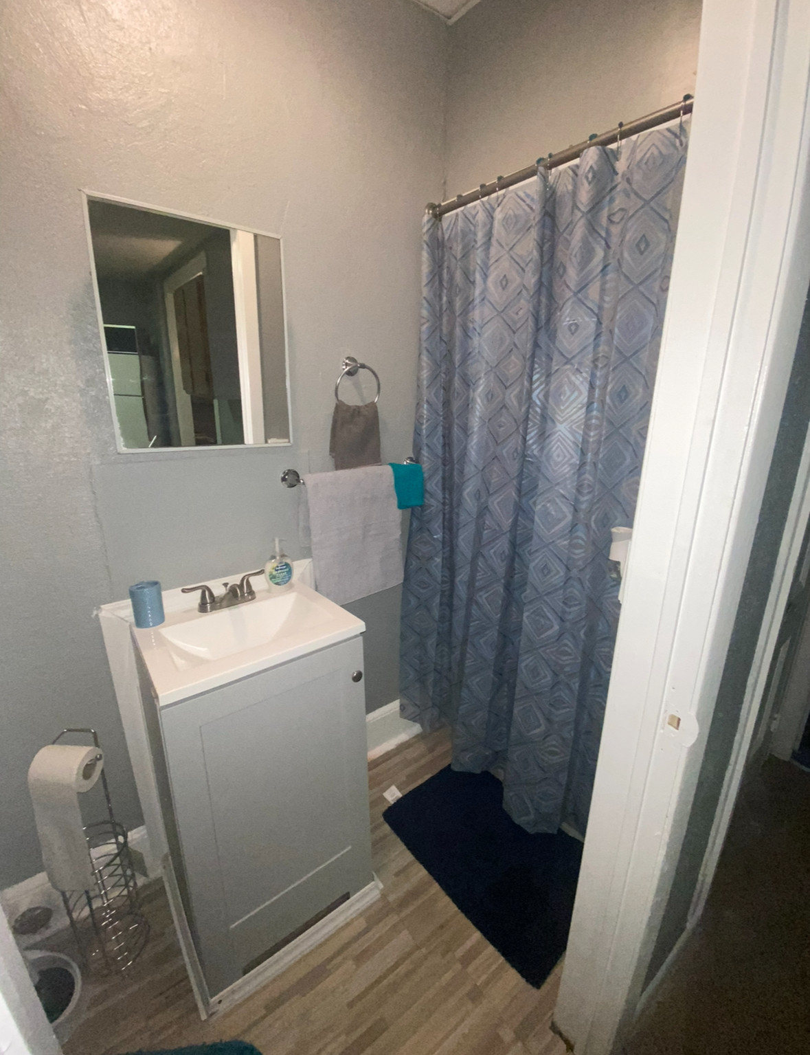 1 Bedroom Apartment Business district Johnson City close to UHS, Lourdes, BU Nursing and Pharmacy Sc - Photo 3