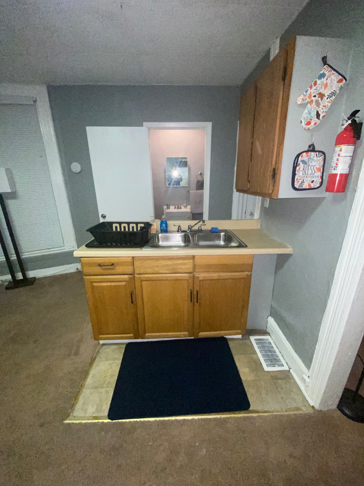1 Bedroom Apartment Business district Johnson City close to UHS, Lourdes, BU Nursing and Pharmacy Sc - Photo 7