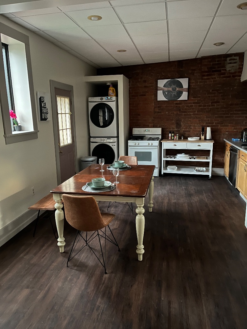 Apartment 1 - Photo 12
