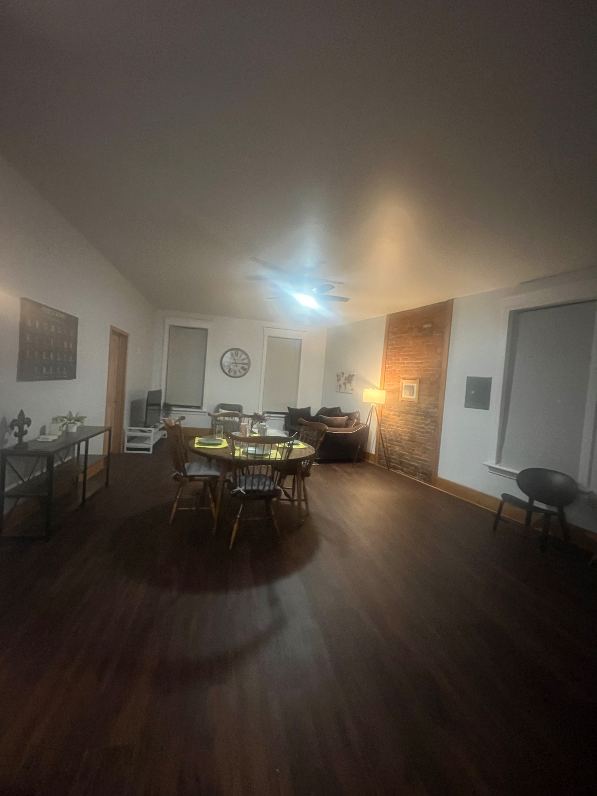 Apartment 1 - Photo 9
