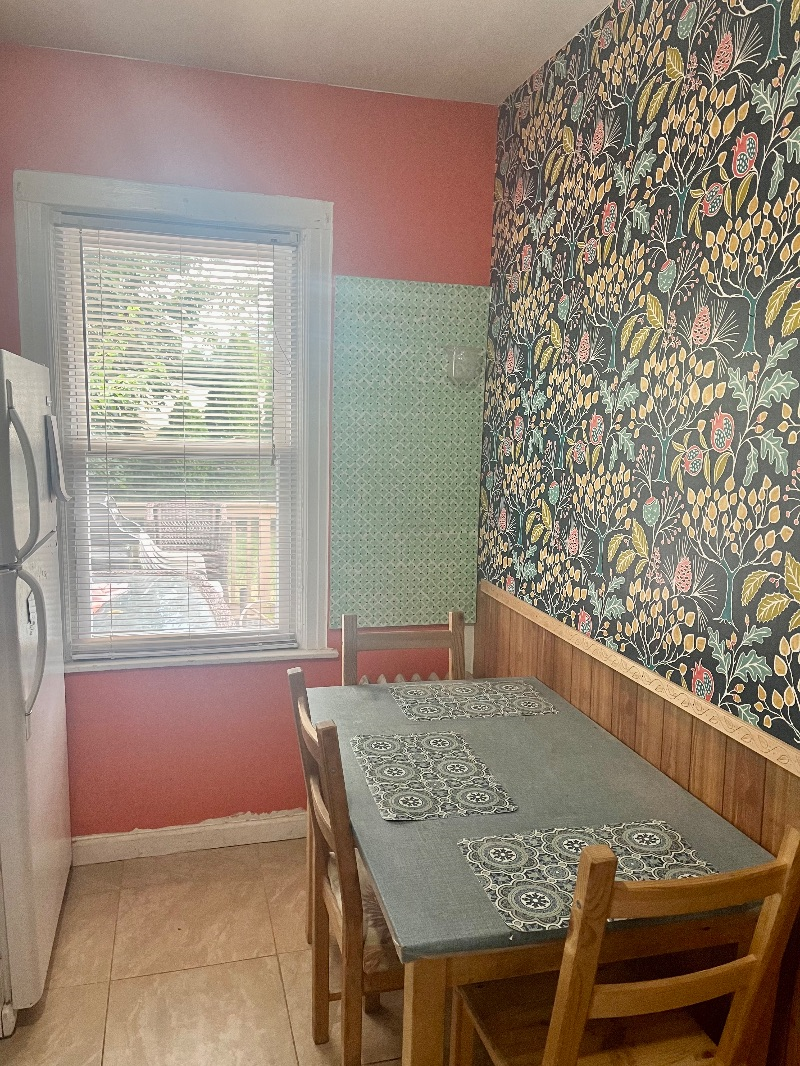 Spacious living in a quiet convenient neighborhood - Photo 5