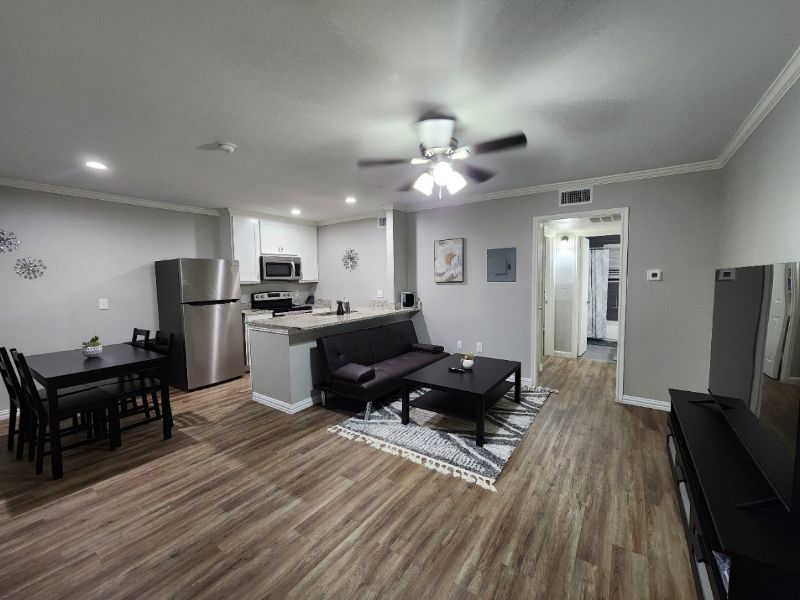 #206 1 Bedroom 1 Bath