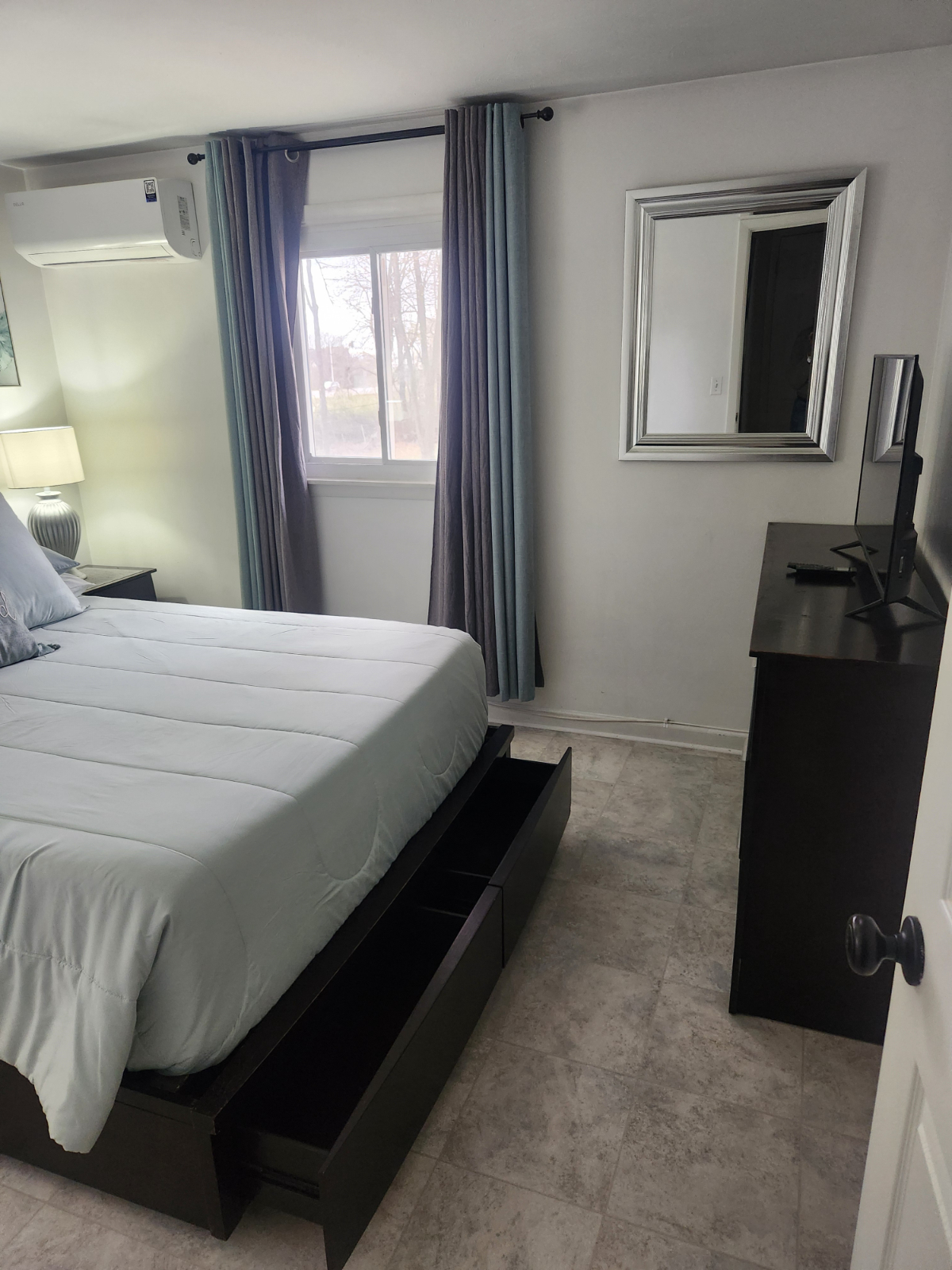 Guess Room A - Photo 5