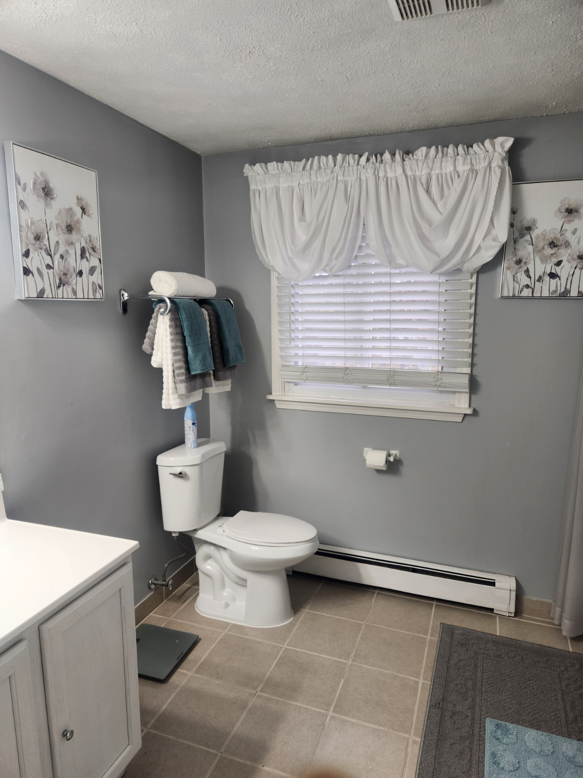 Guess Room A - Photo 8