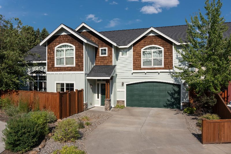 Home w/ OFFICE -Cathedral Ceiling, WD, Quiet Cul-d-sac VIEW! - Photo 4