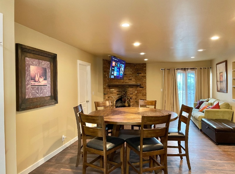 2Bedroom 3806A, Super Fast WIFI, Free Parking