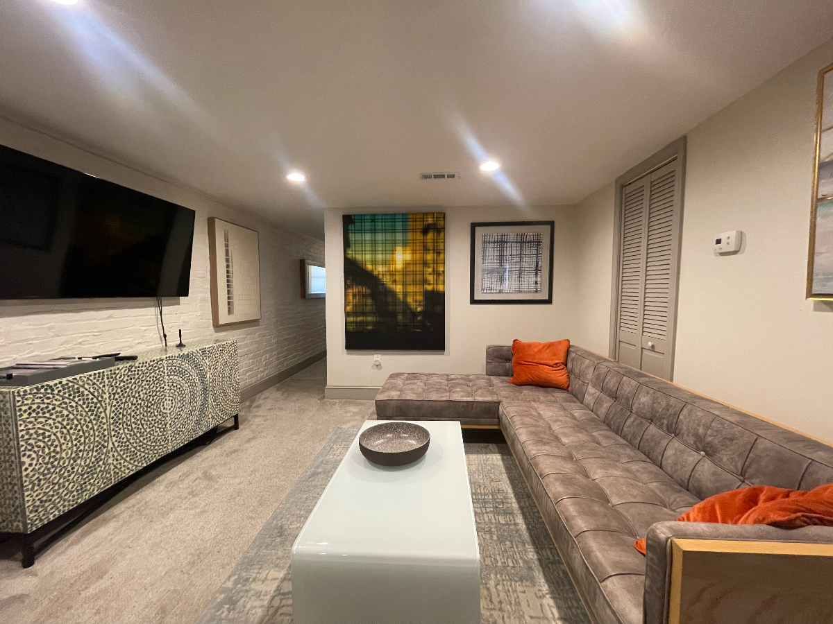 EAST NOMA STUNNING - PRIVATE LOWER-LEVEL- FULLY FURNISHED - MOVE-IN-READY - OPEN SPACE - 1 BEDROOM - - Photo 6