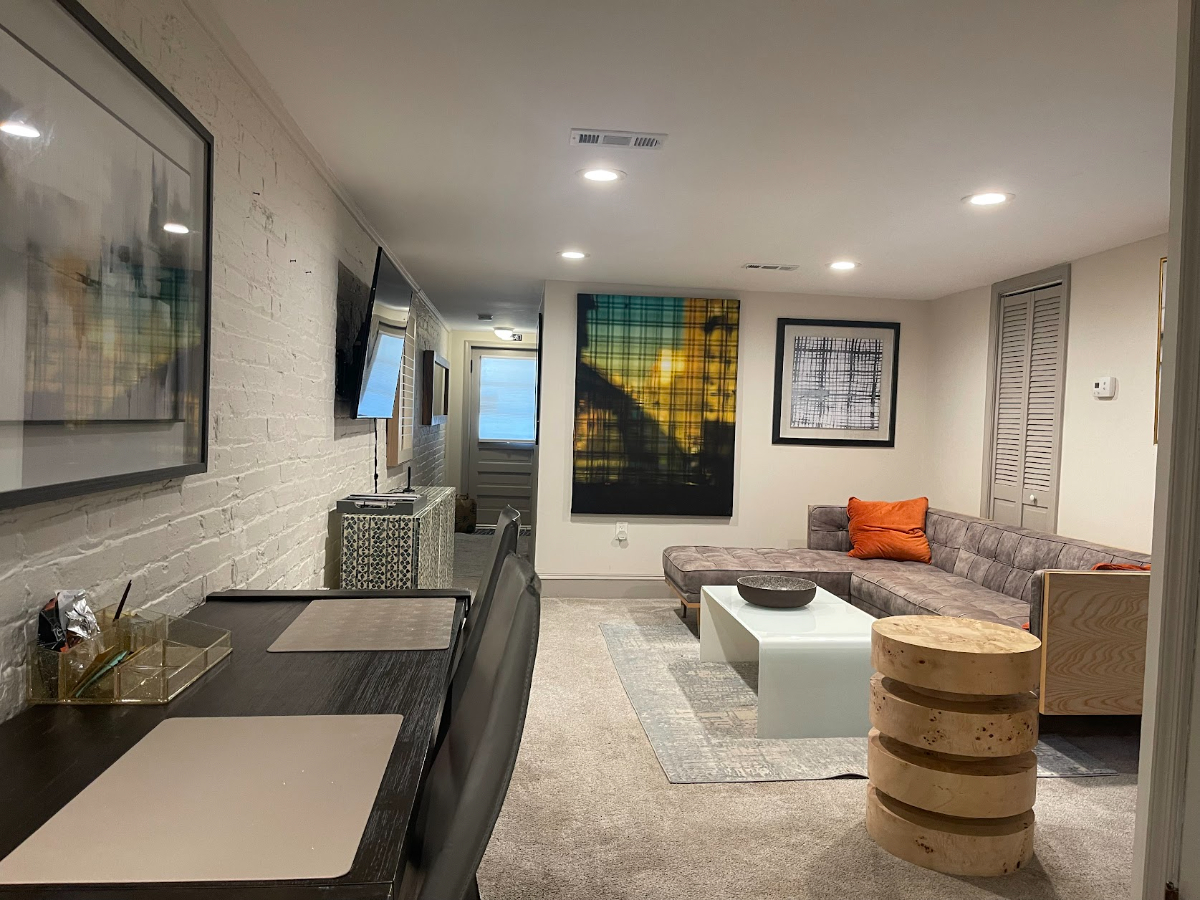 EAST NOMA STUNNING - PRIVATE LOWER-LEVEL- FULLY FURNISHED - MOVE-IN-READY - OPEN SPACE - 1 BEDROOM - - Photo 5