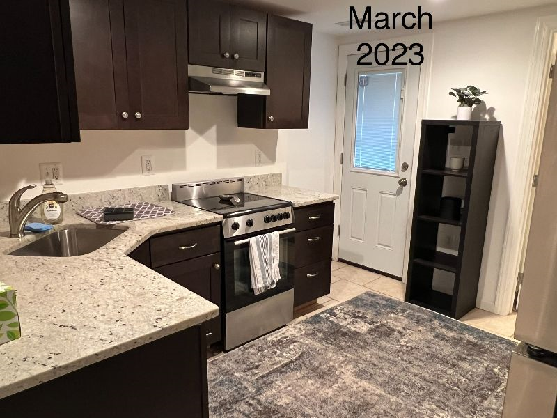 Gorgeous 1 Bedroom walking distance to Metro - Photo 6