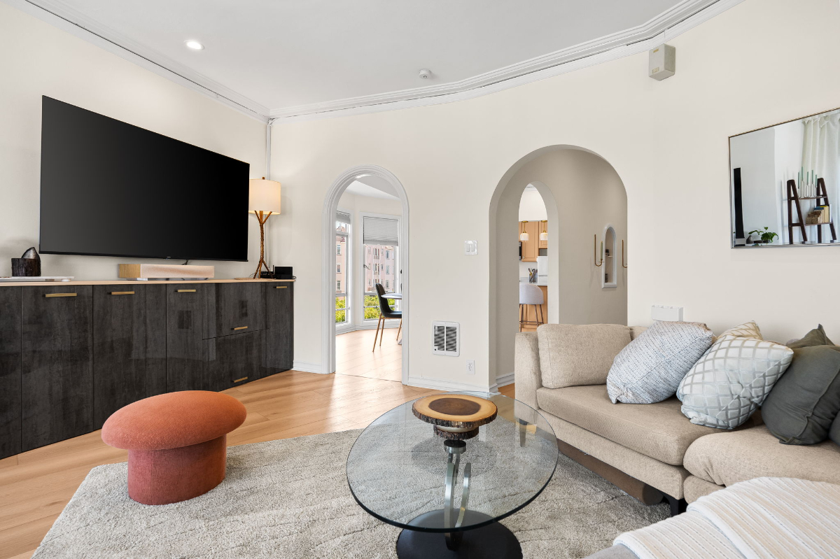 Water Views · Top Location · Beautiful Space - Photo 5