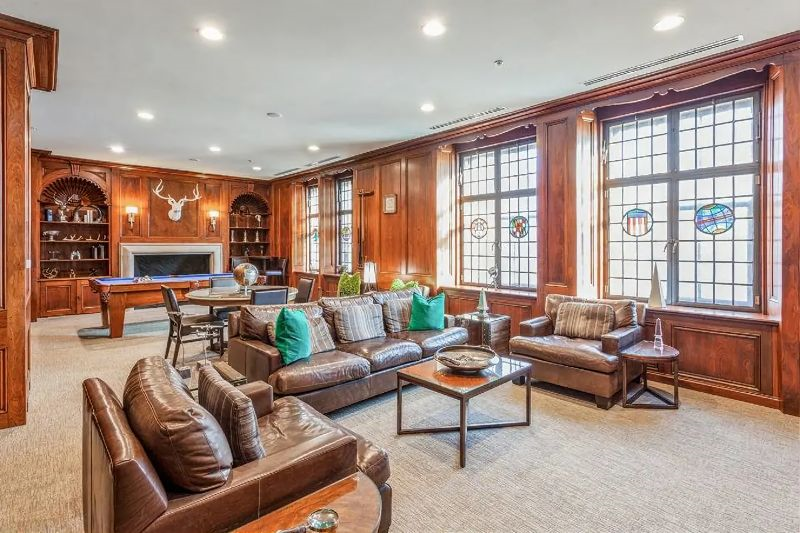 A Luxury Downtown 1-Bedroom w/ a Roof Top pool  Spectacular Views - Photo 8