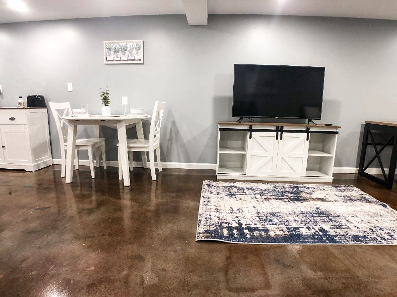 Beautiful Studio Apartment - 2C - Photo 4