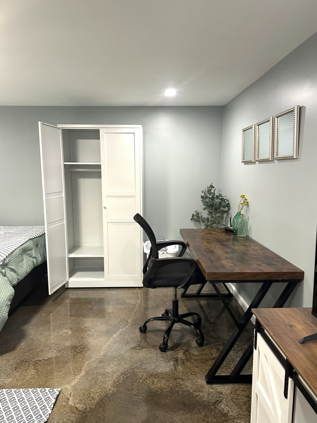 Beautiful Studio Apartment - 2C - Photo 11