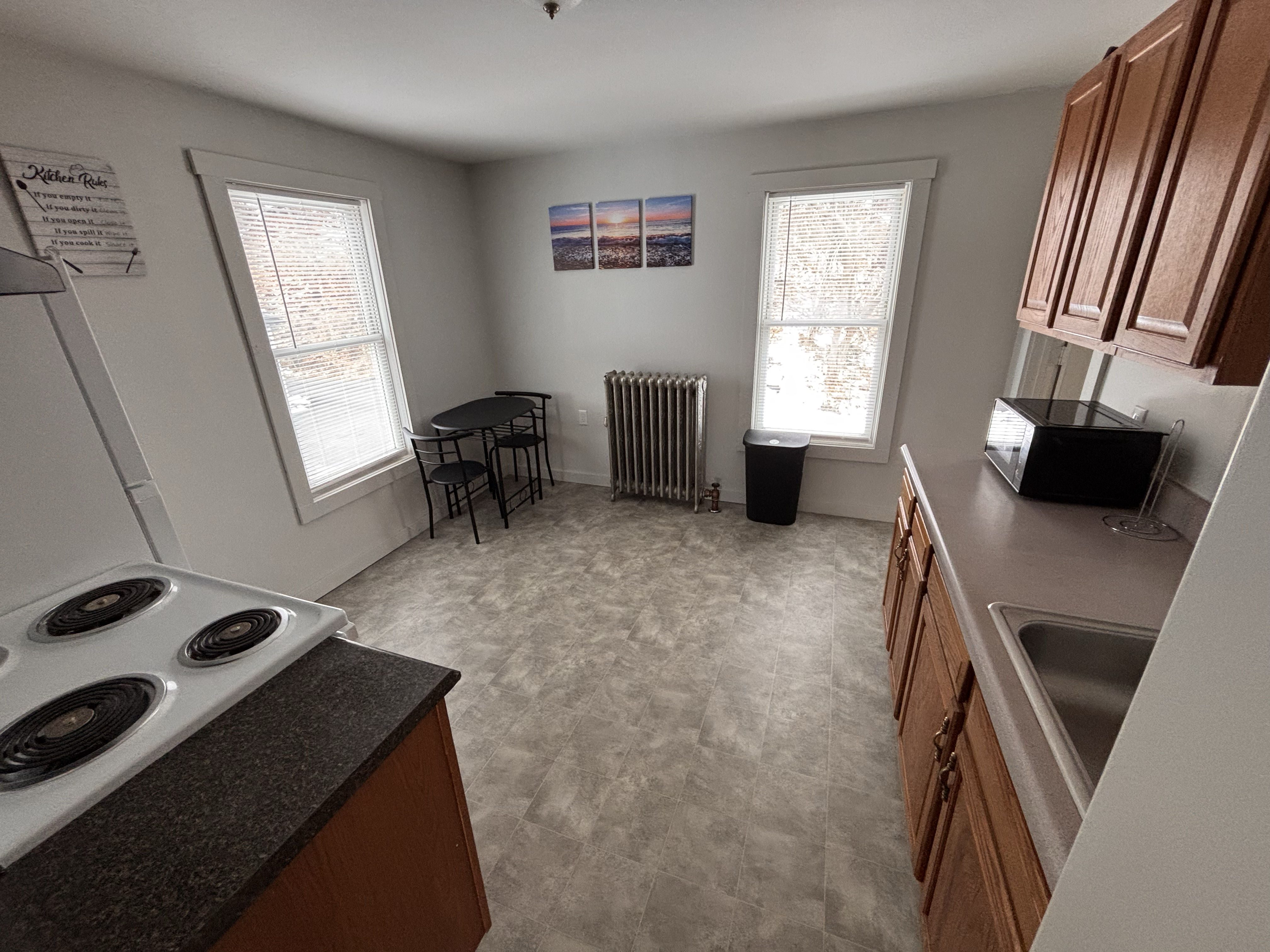 121 Hill St Apt 8 - Photo 3