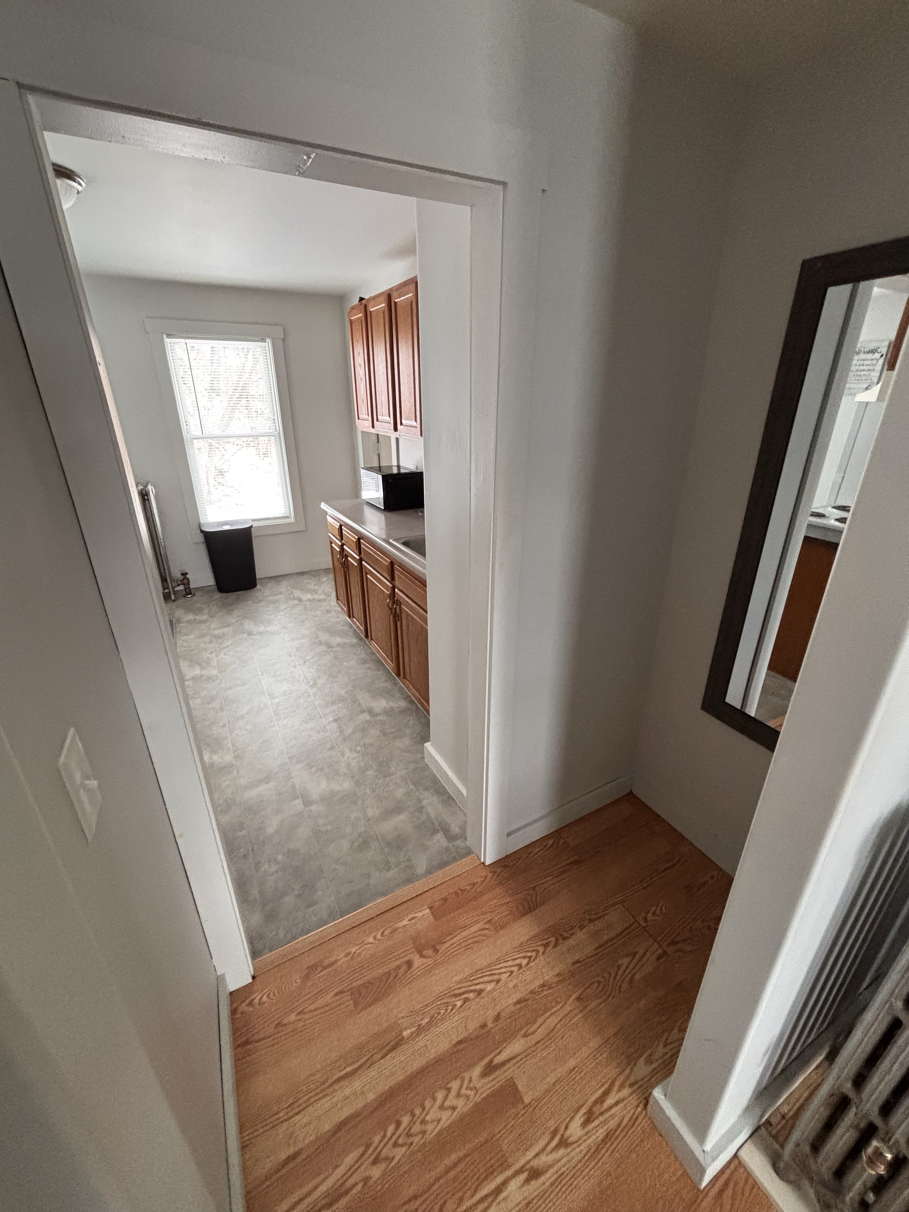 121 Hill St Apt 8 - Photo 5