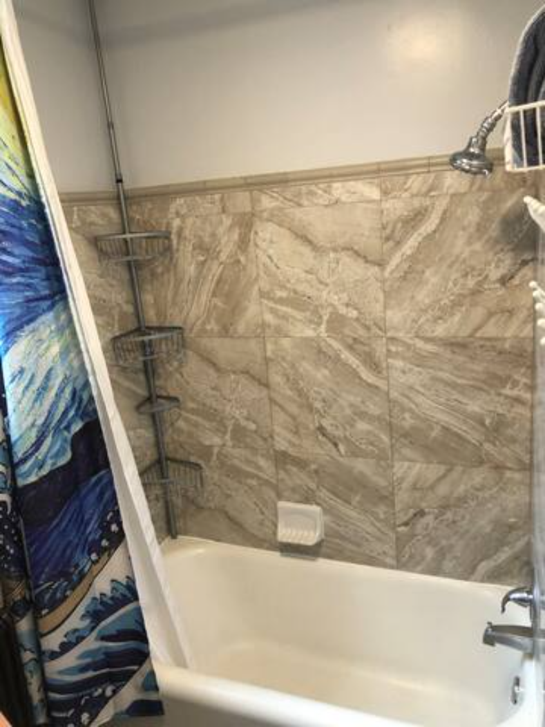 Sunny and Quiet 2 Bedroom w/ Easy Access to Central and NE DC, Private Parking, Laundry Onsite - Photo 12
