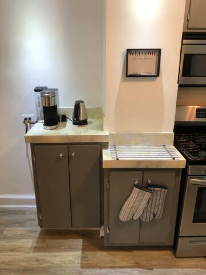 Sunny and Quiet 2 Bedroom w/ Easy Access to Central and NE DC, Private Parking, Laundry Onsite - Photo 6