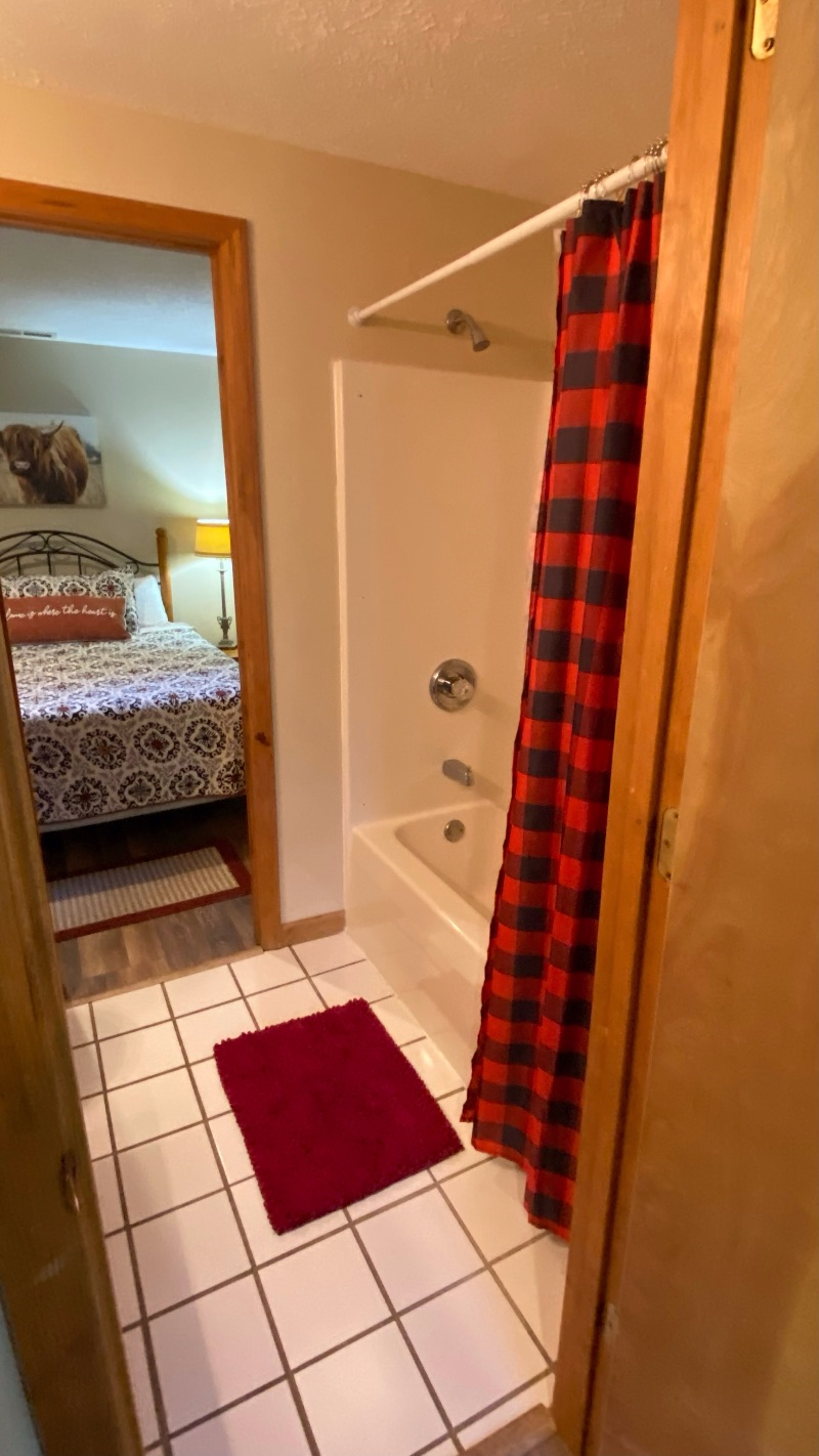 3 BR 2 BA home just 35 min from National Park - Photo 6