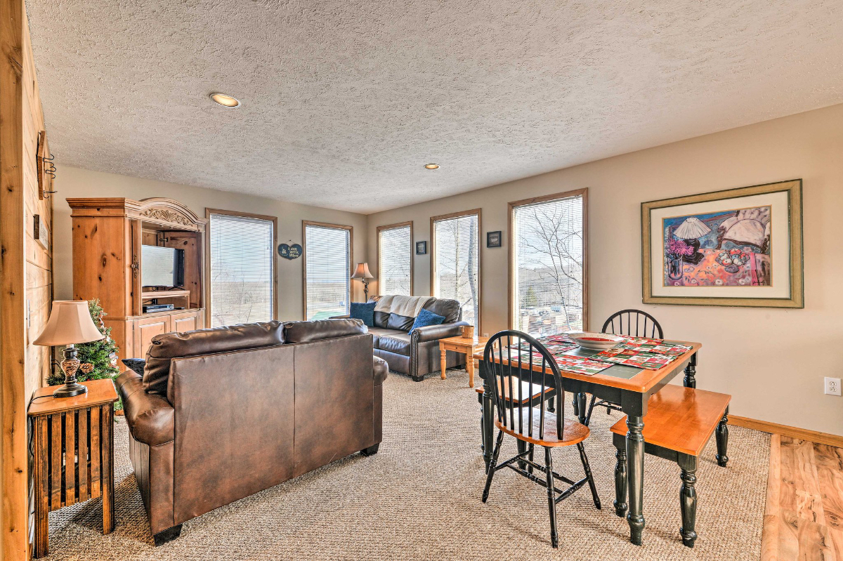 3 BR 2 BA home just 35 min from National Park - Photo 1