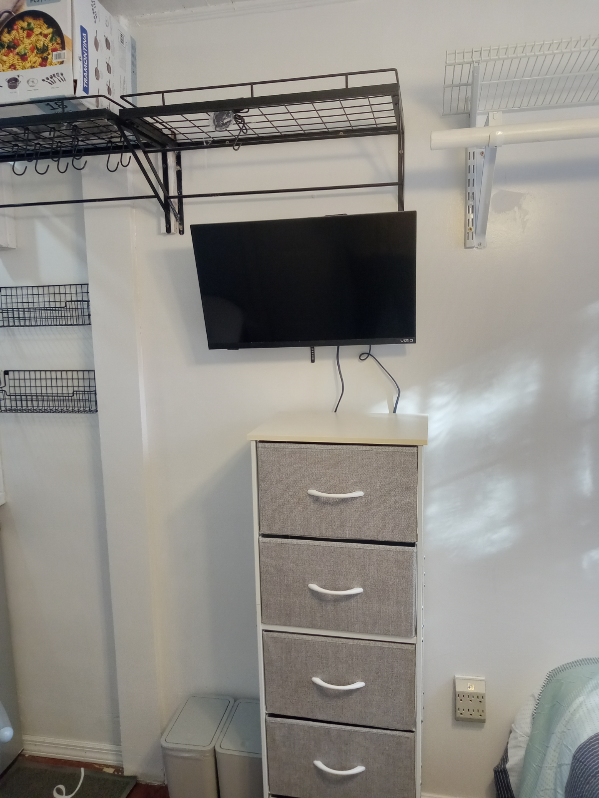 Large studio on 1st floor - Photo 2
