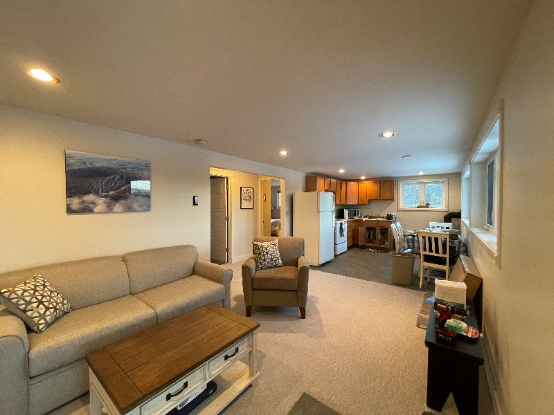 Apartment with a view. Newly renovated, 1 Bedroom Apartment  in Waterbury Center - Photo 7