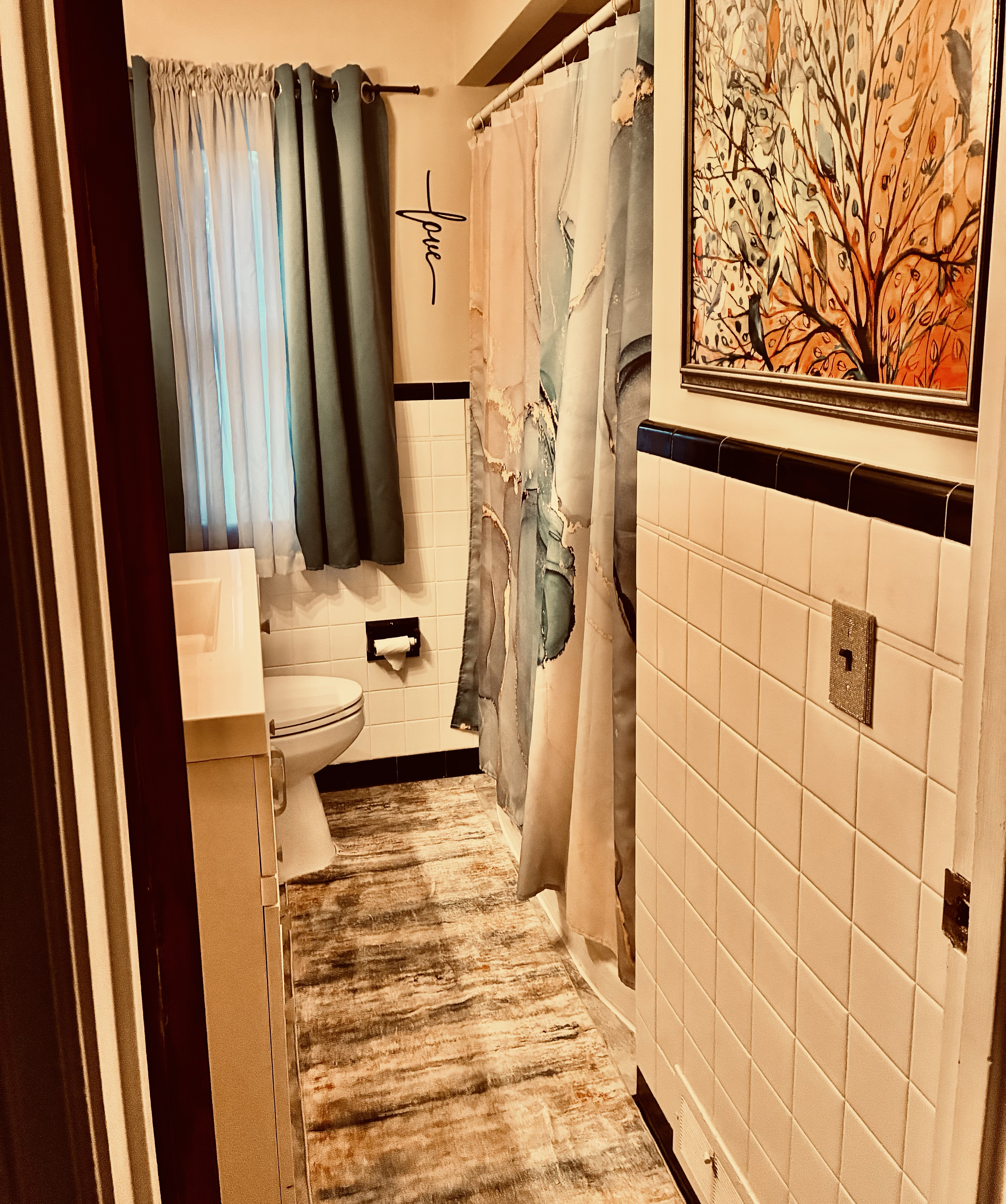 Comfortable Basement Suite w/ All Amenities Included | Prime Location - Photo 6