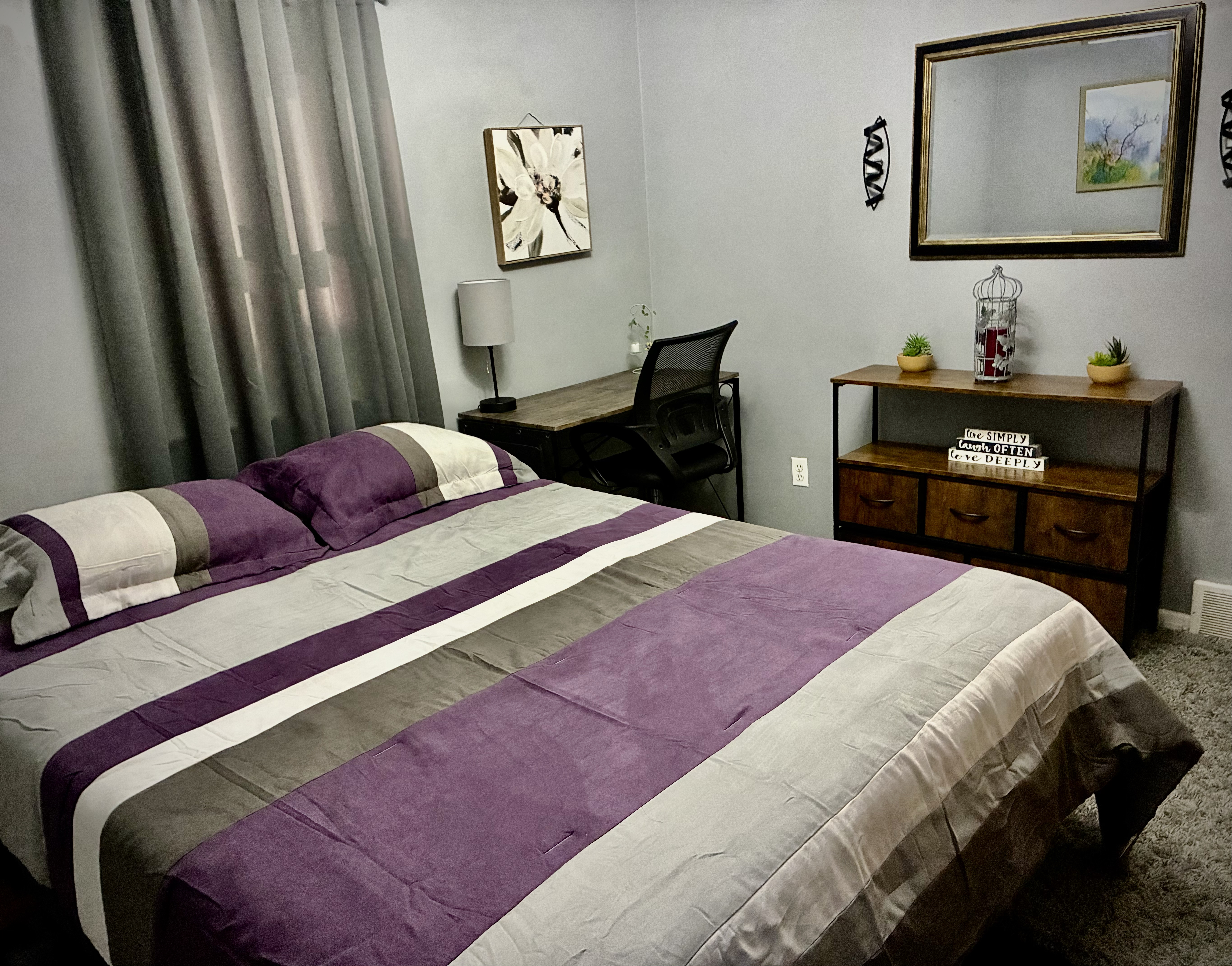 Comfortable Basement Suite w/ All Amenities Included | Prime Location - Photo 1