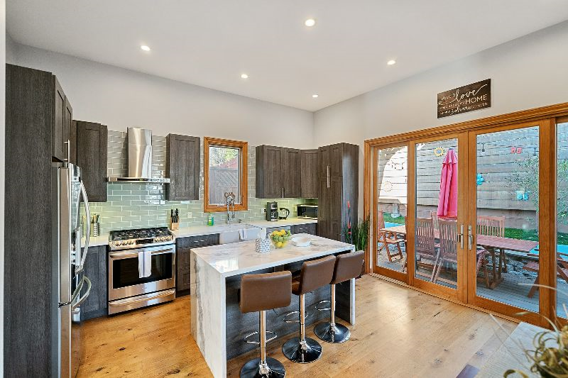 Charming and Modern 1-Bedroom Apartment in San... - Photo 3
