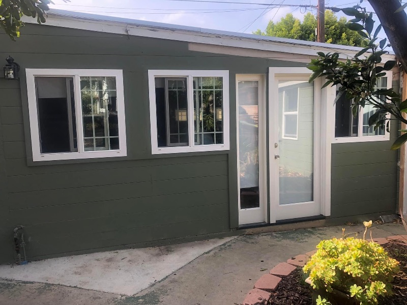 Pacific Beach Private Cottage - Photo 2