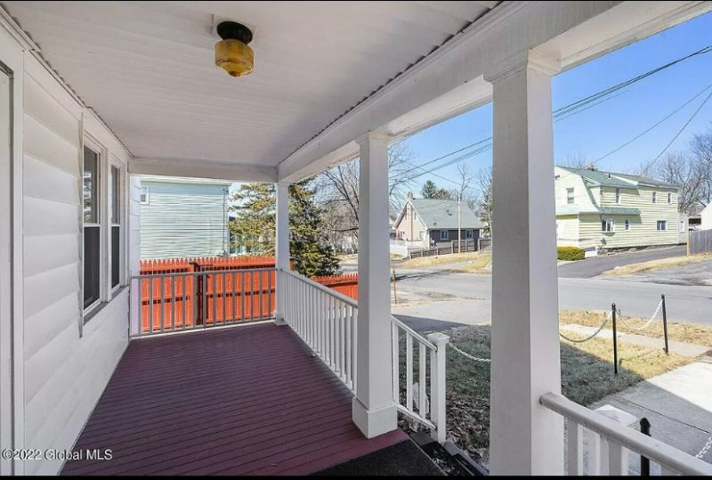 Comfortable, quiet and safe place near Downtown Schenectady - Photo 6