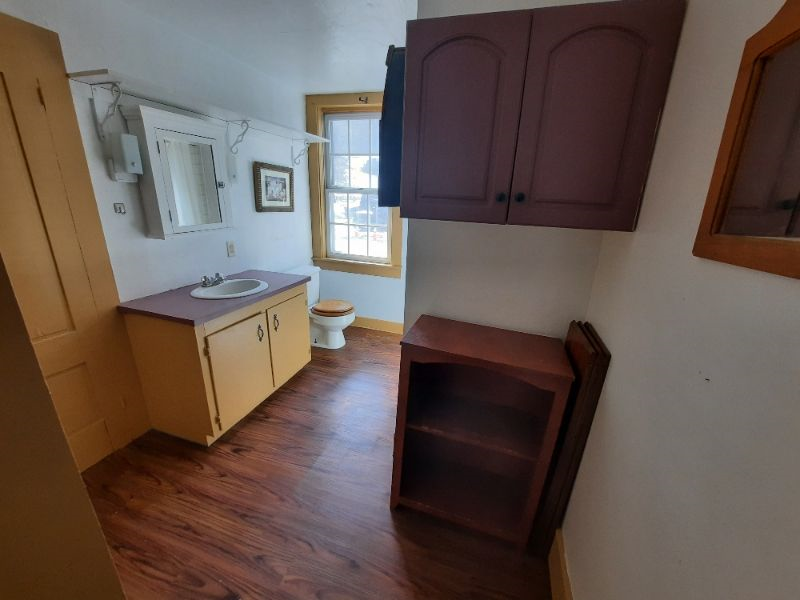Live the Vermont Life in 1840 Classic Renovated Cape - Photo 5