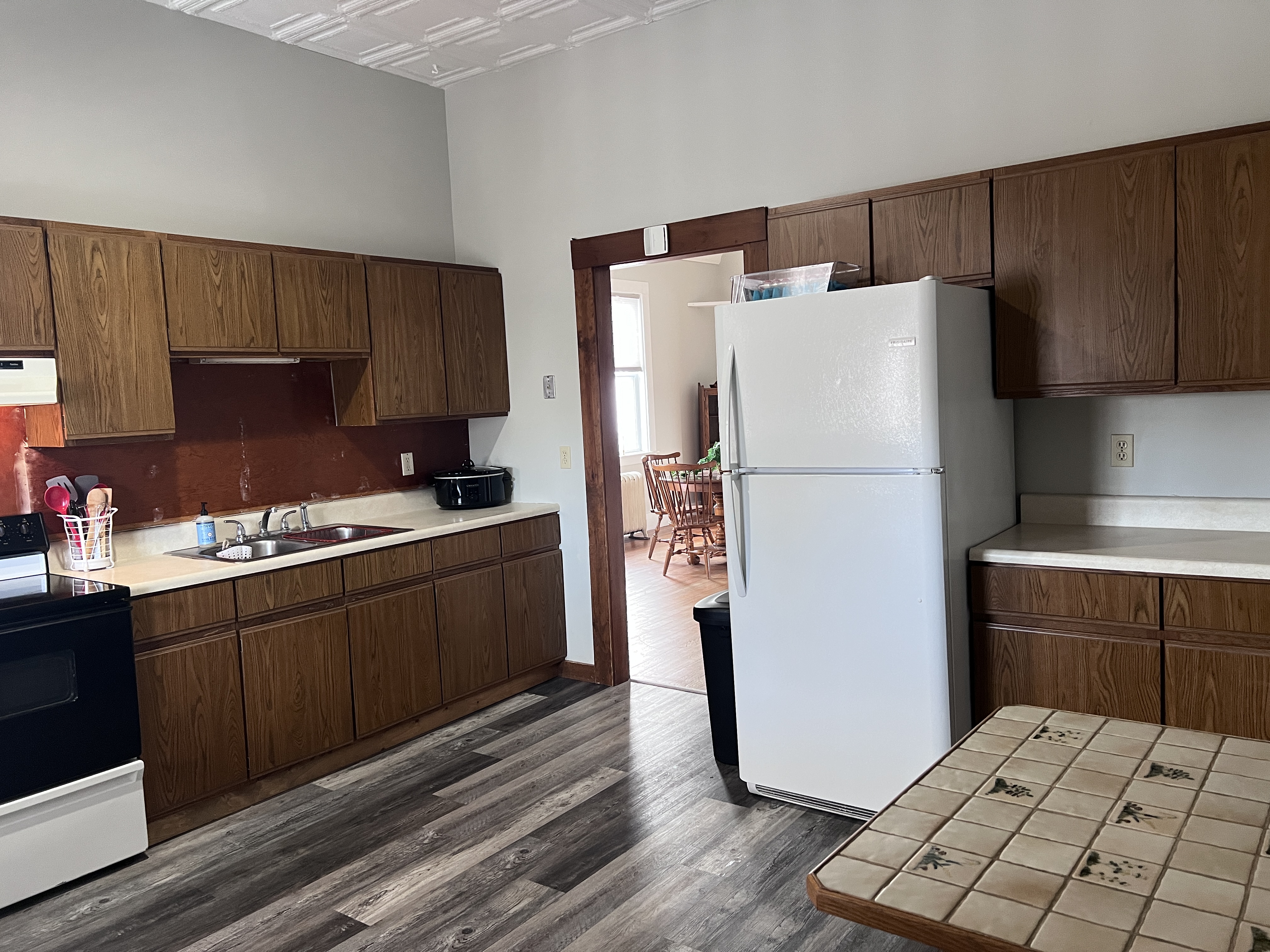 APARTMENT IN CENTRAL LOCATION - Photo 4