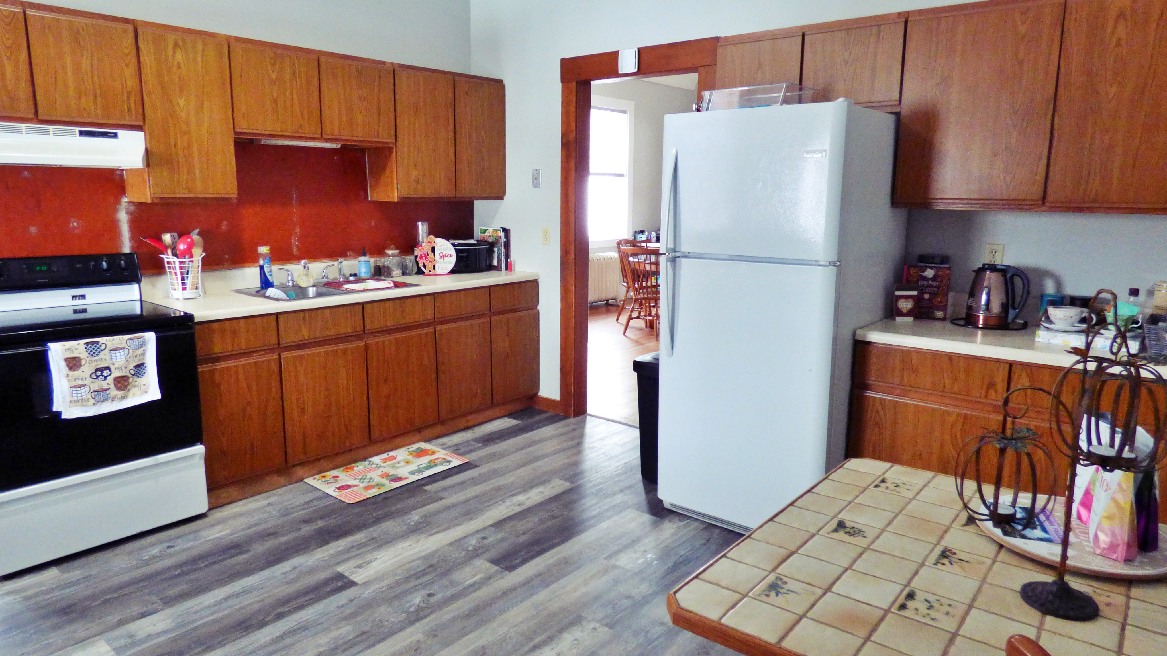 APARTMENT IN CENTRAL LOCATION - Photo 2