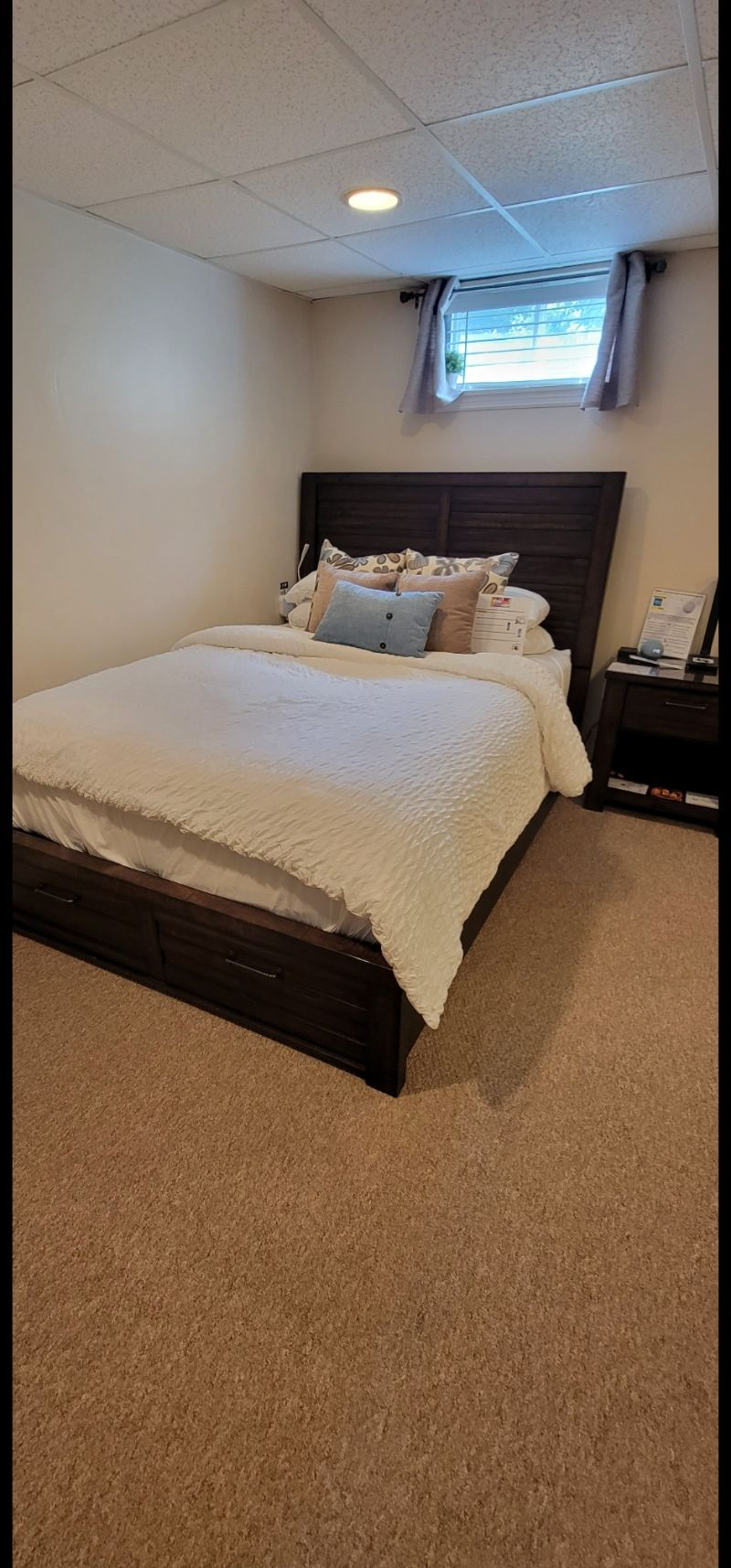 One Bedroom Queen Apartment w/Free Parking & WIFI - Photo 4