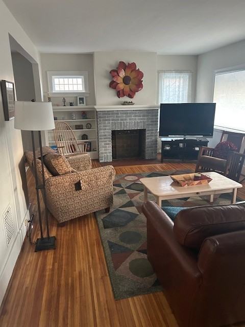Furnished 2br Apartment w/sitting room - Photo 4