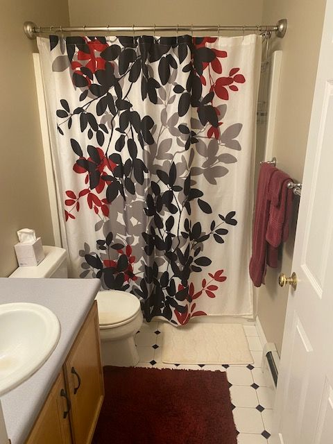 Private room and bathroom for rent - Photo 4