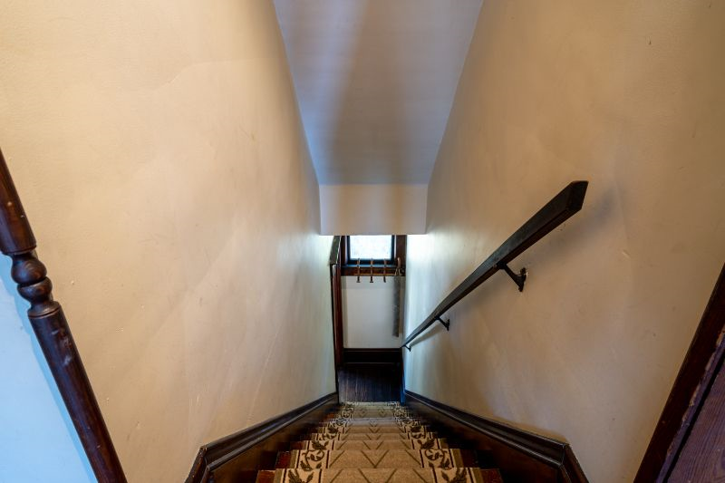 Historic house with epic river and downtown views - Photo 6
