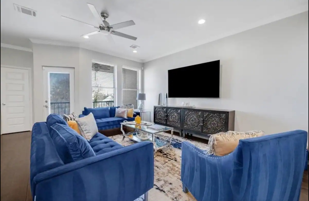 Newly Remodeled House Near Texas Medical Center - Photo 8