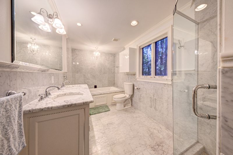 The Cottage at Fawn Hill- Charming private home in the serene woods of the Black Rock Forest - Photo 9