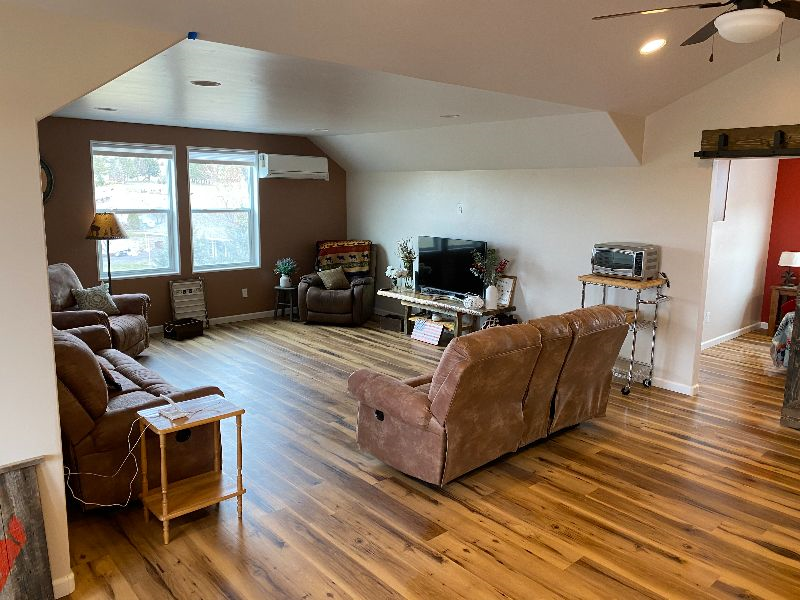 Quaint and comfy apartment just out of town, but close to town, hospital, and all your needs for living. - Photo 1