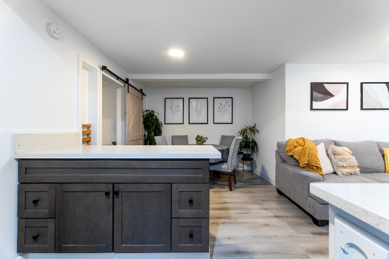 MODERN 1B1B W/ DEDICATED WORK SPACE&PRIVATE PATIO